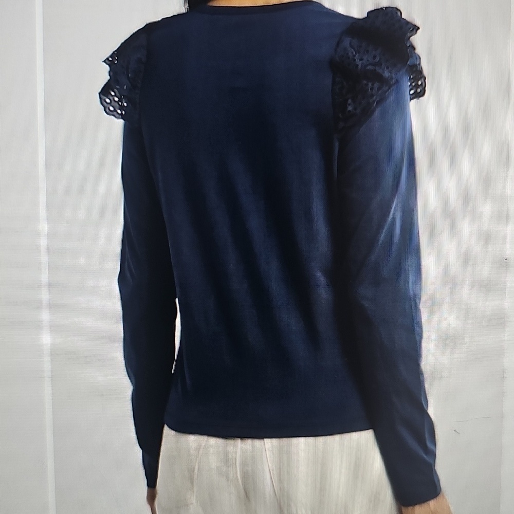 New Joe's Jeans Eyelet Embroidered Ruffle Feminine Cozycore Top Black Large - Picture 9 of 13